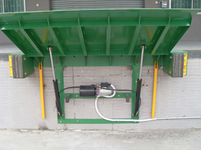 固定式登車橋 固定式登車橋