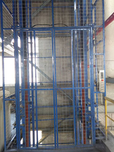 液壓升降貨梯-外封網(wǎng)雙體式 液壓升降貨梯-外封網(wǎng)雙體式