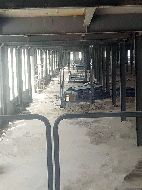 6臺(tái)液壓升降貨梯安裝現(xiàn)場 6臺(tái)液壓升降貨梯安裝現(xiàn)場