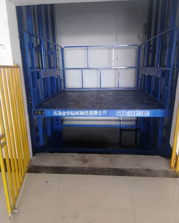 導軌式液壓升降平臺 導軌式液壓升降平臺