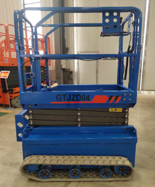 全自行液壓升降平臺(tái) 全自行液壓升降平臺(tái)